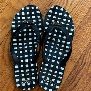 COACH rubber flip flops black/white